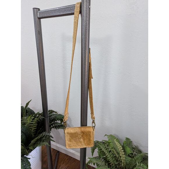 Westen Rodeo Crossbody Mini Tan and Brown Long Adjustable Strap Purse Bag - Picture 5 of 10
